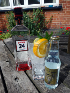 London Beefeater Gin and Tonic