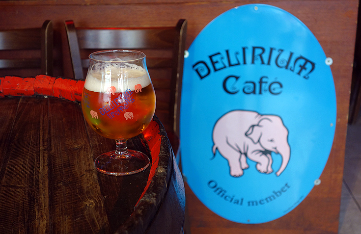 Delirium Cafe: Where to drink BEER in Brussels