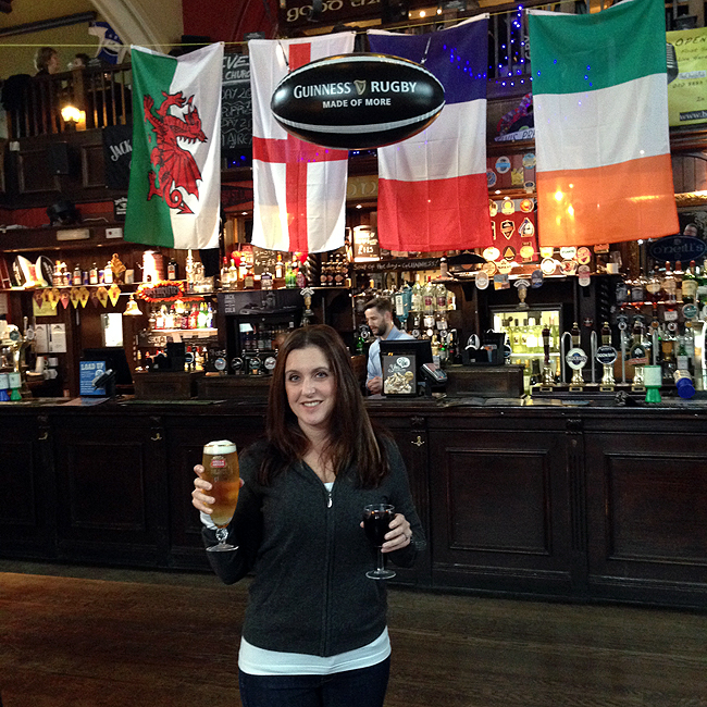 irish-pub-in-london-oneills-muswell-hill-church-wings