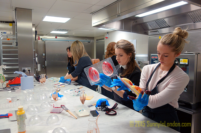 hotel-cafe-royal-chocolate-easter-egg-decorating