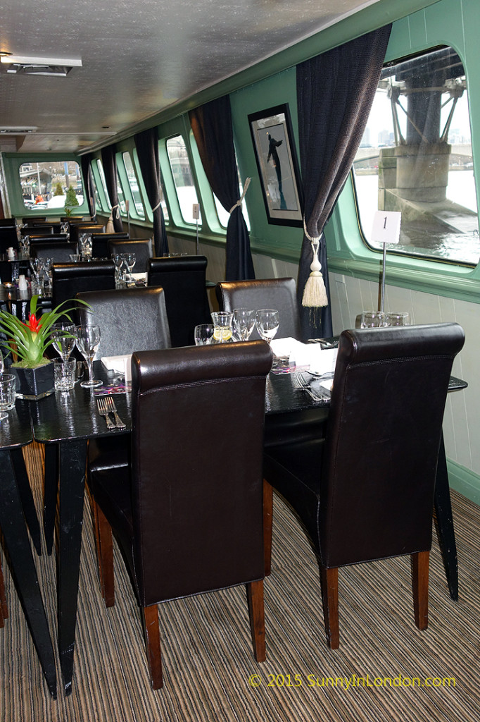 london-city-cruises-rs-hispaniola-ship-dinner-menu