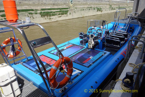 speed-boat-ride-city-cruises-london-thamesrush-thamesjet