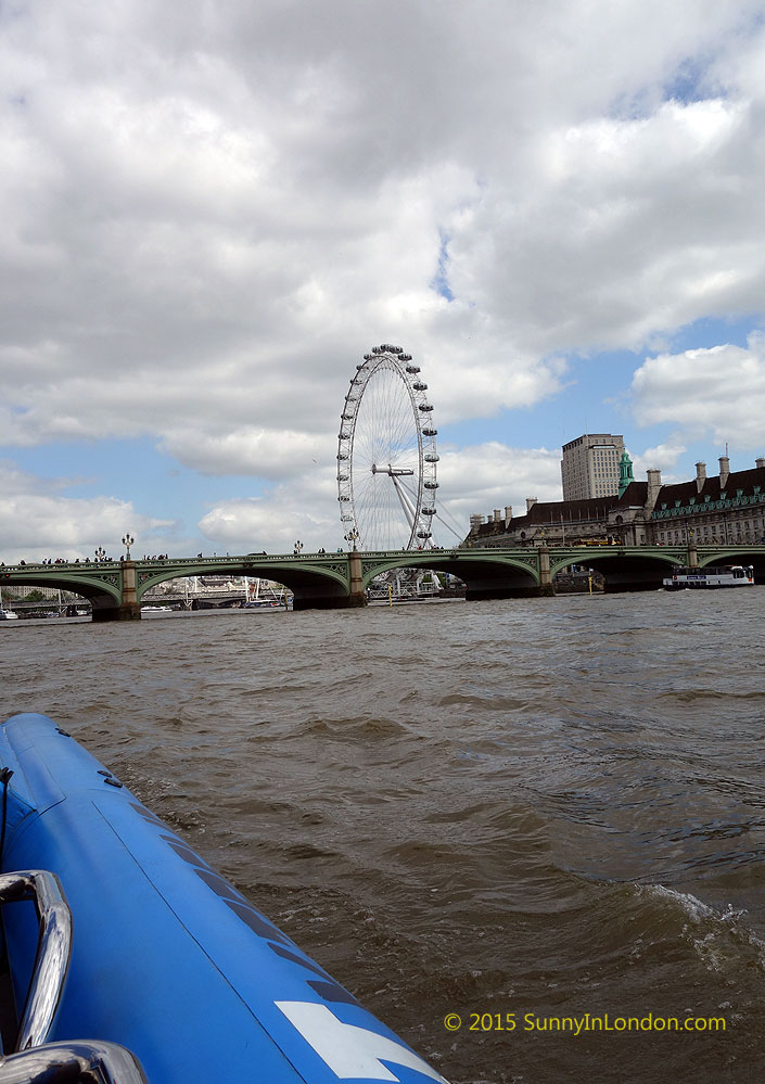 speed-boat-ride-city-cruises-london-thamesrush-thamesjet