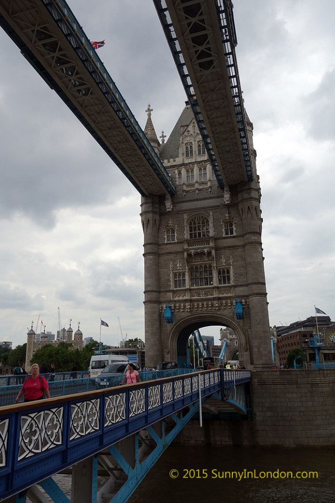 best-picture-of-london-tower-bridge-exhibition-glass-floor