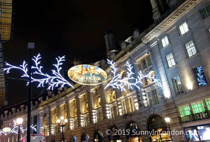 Things to Do in London at Christmas Regent Street Shopping