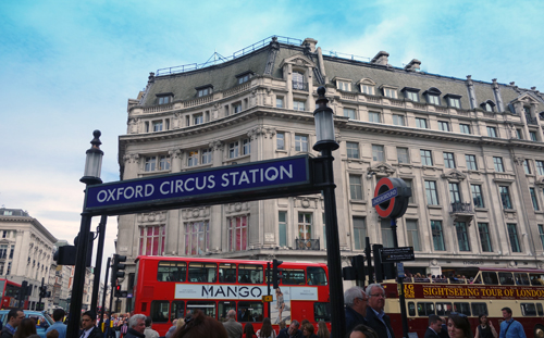 How to Ride the London Underground not like an Arse - Sunny in London