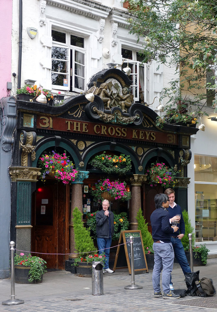 Covent Garden Guide Pubs Cross Keys