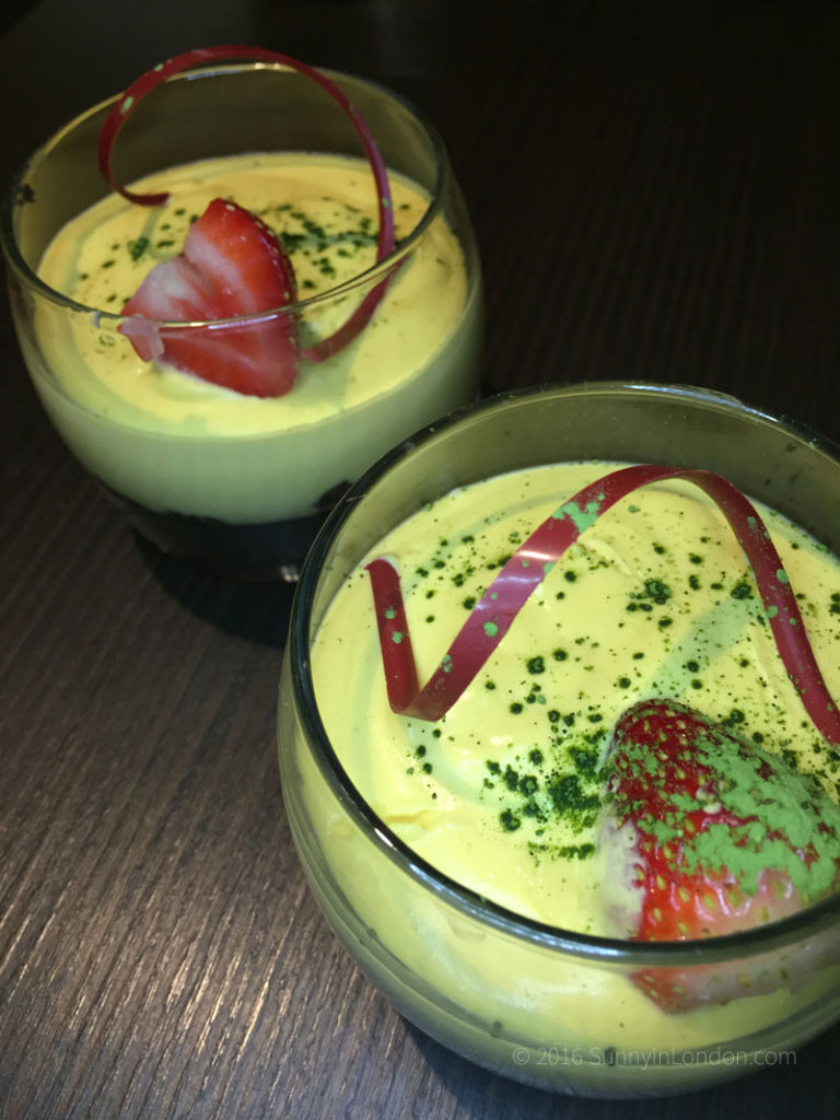 the-mango-tree-christmas-menu-london-2016-belgravia-mango-mousse