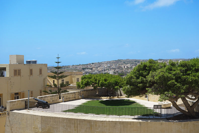 luzzu-cruises-review-malta-gozo-comino-blue-lagoon-citadel