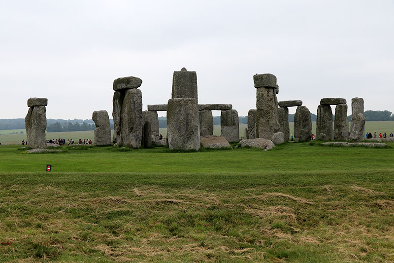 Stonehenge-bath-tour-london-day-trip