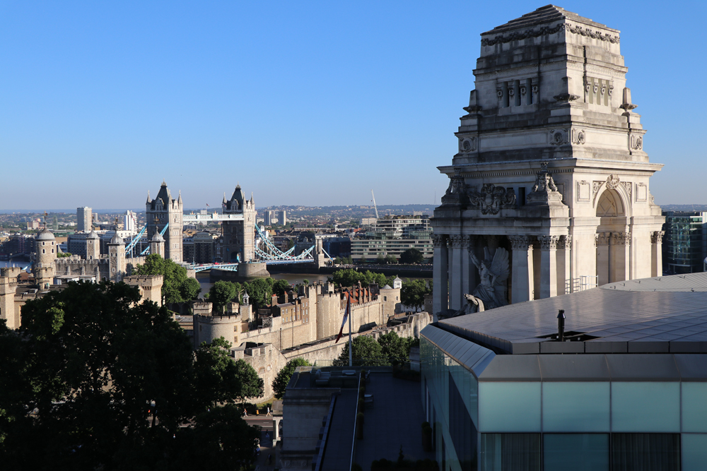 savage-garden-rooftop-bar-london-2018