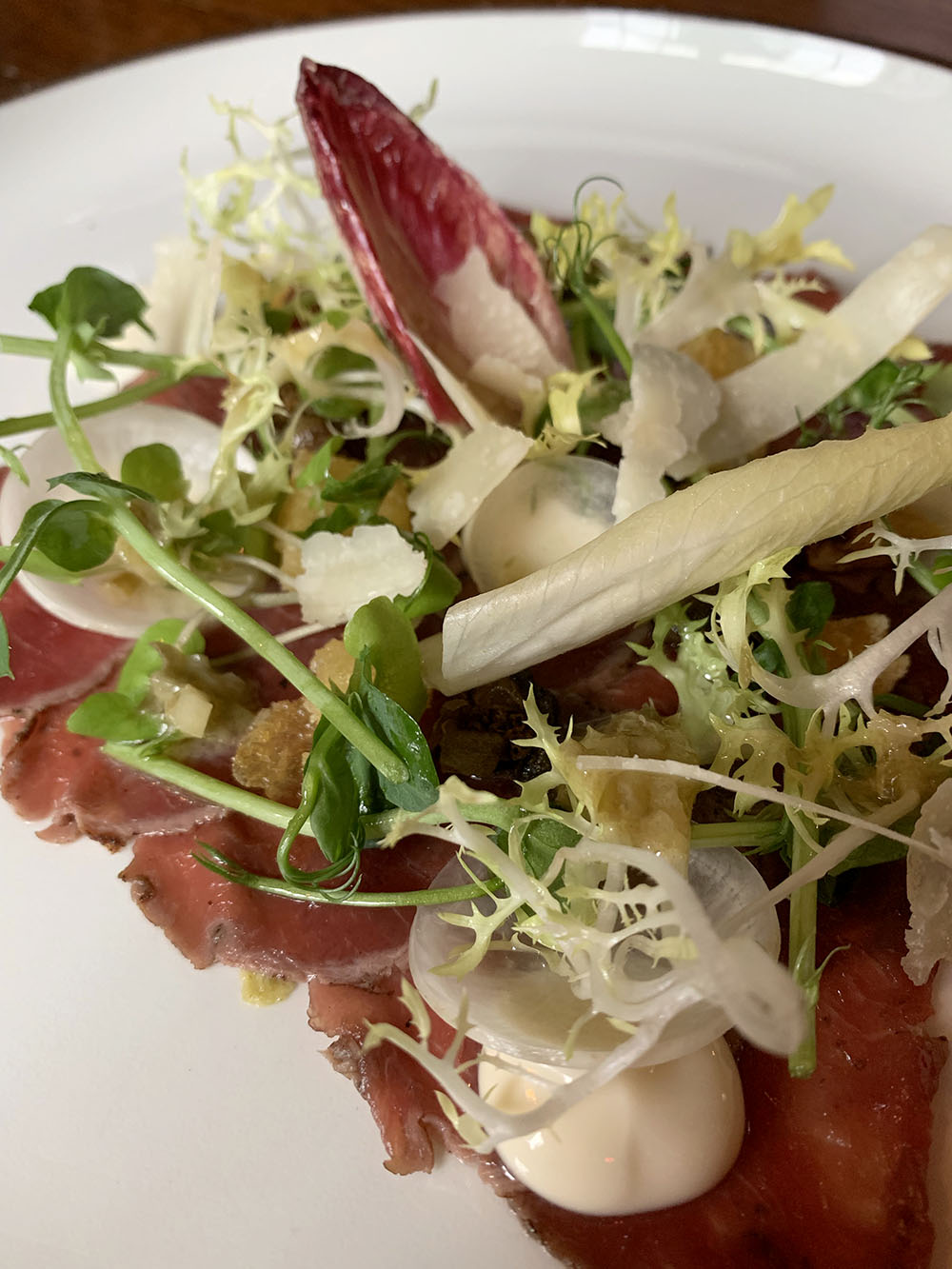 hinds-head-bray-review-food-capital-england-venison-carpaccio