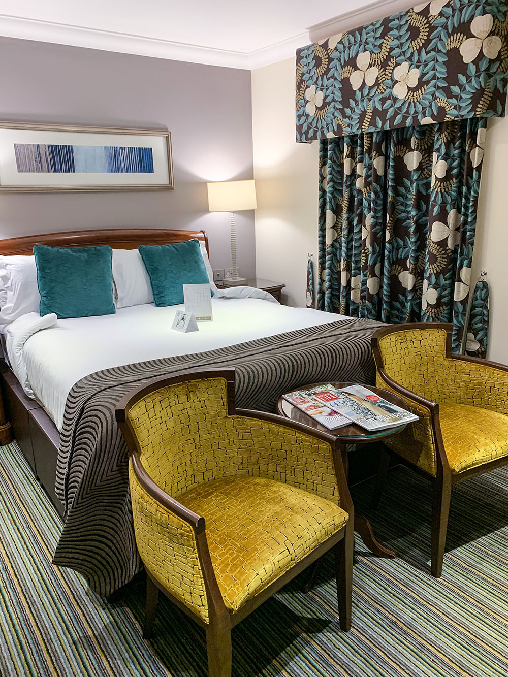 where-to-stay-near-windsor-castle-at-christmas-sir-christopher-wren