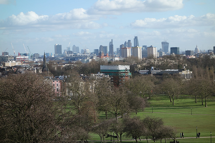 best-picnic-places-in-london-primrose-hill