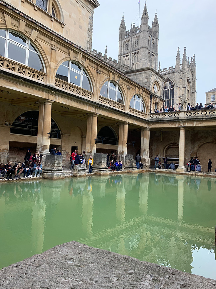 london-trip-what-to-book-in-advance-bath-day-trip