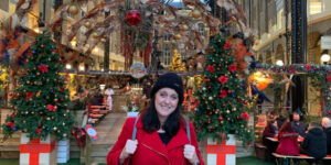 london-bridge-christmas-market-hays-galleria-sunny-in-london