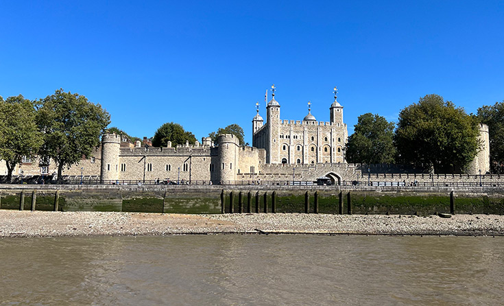 london-afternoon-tea-cruise