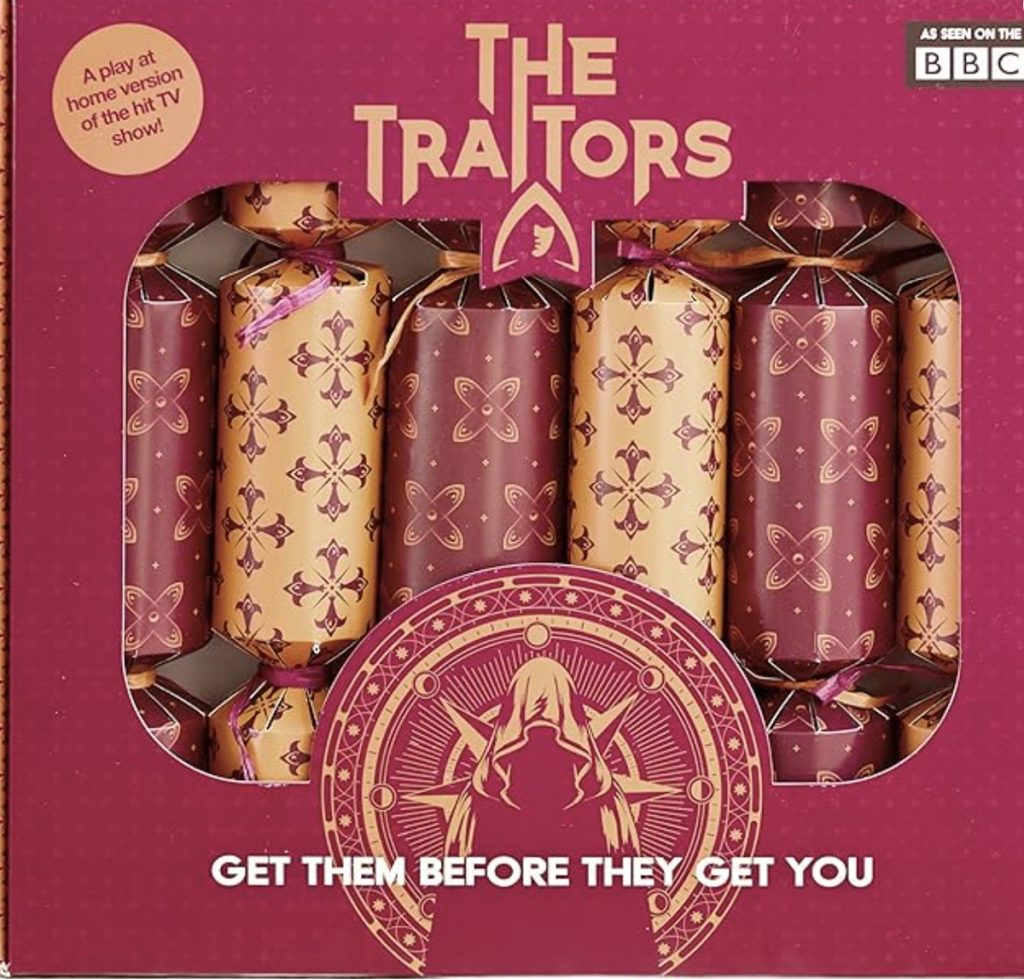 christmas-crackers-the-traitors