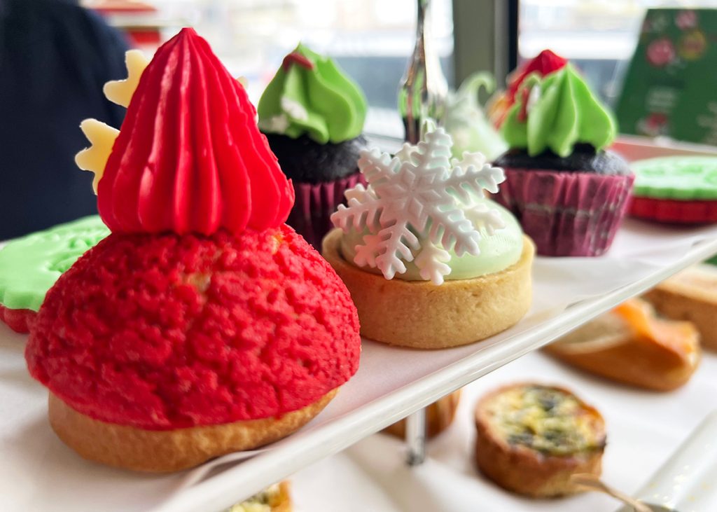 grinchmas-christmas-afternoon-tea-on-a-bus-in-london