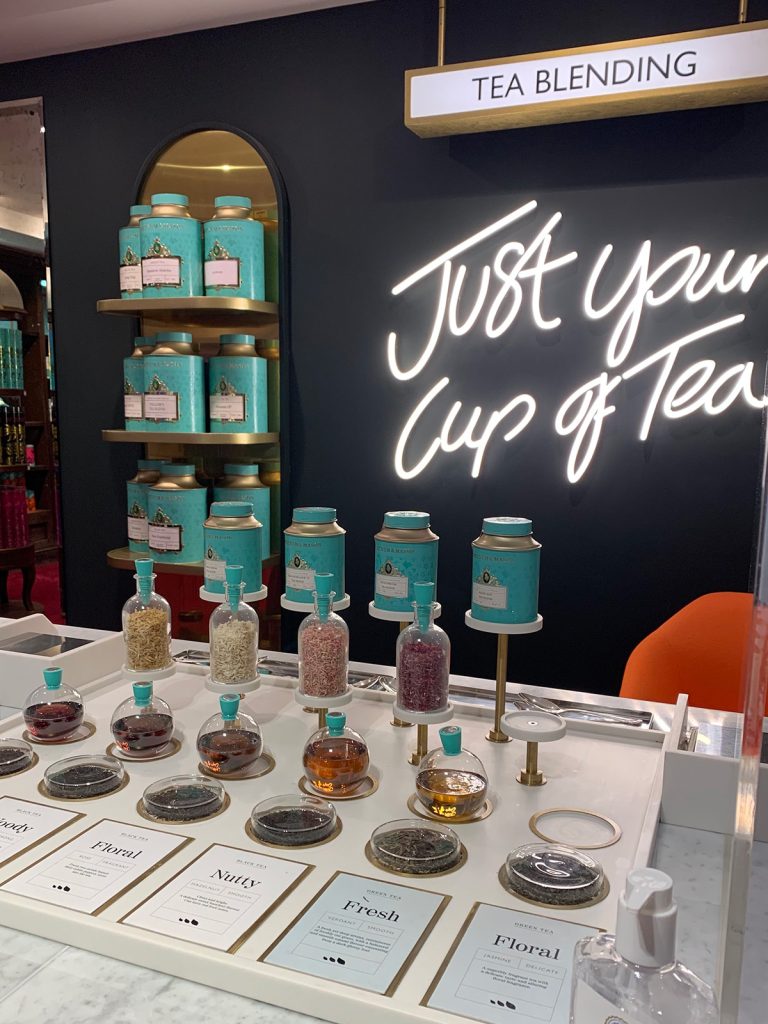 best-things-to-buy-in-london-fortnum-and-mason-tea-hampers