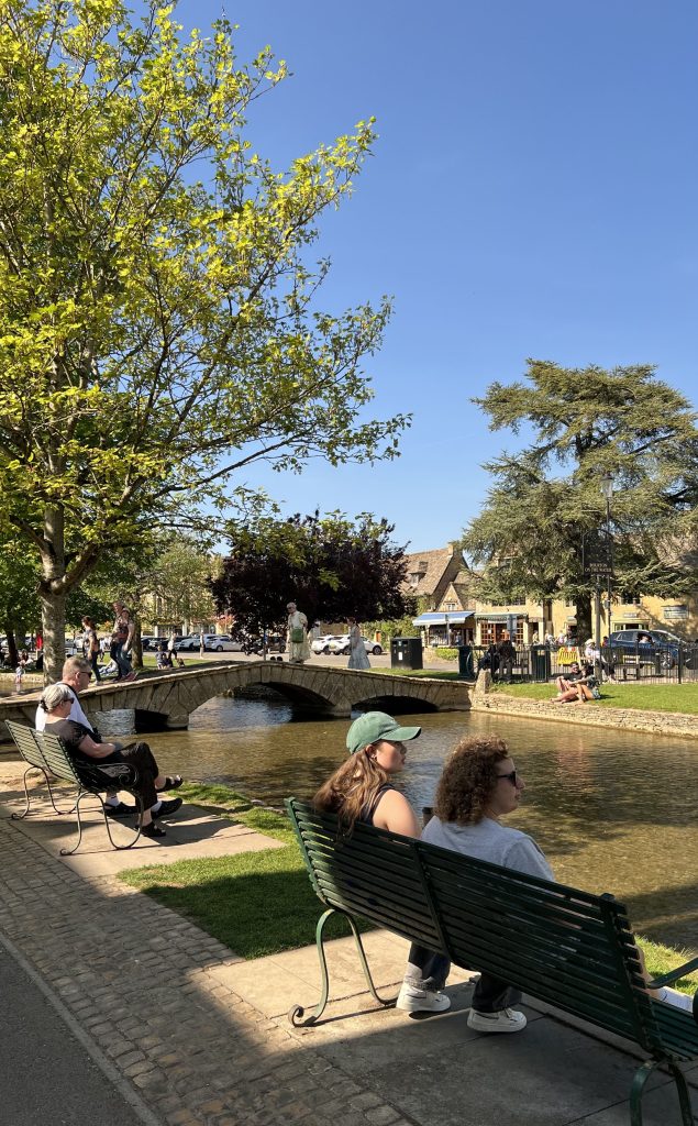 cotswolds-what-to-see-burton-on-the-water-england