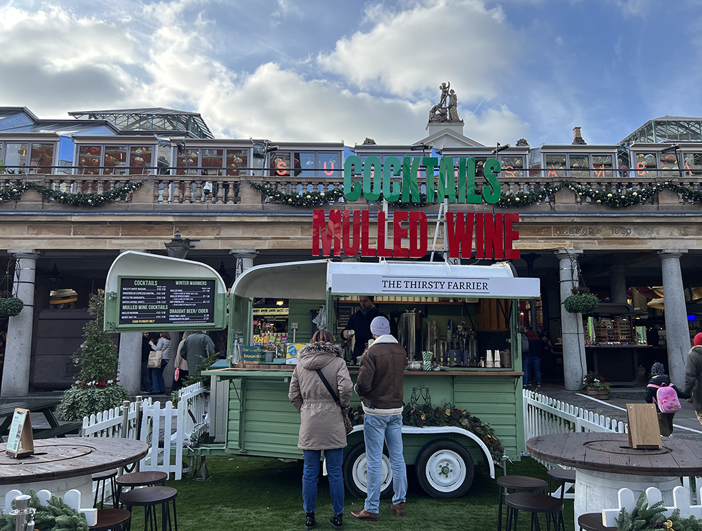 free-things-to-do-in-london-for-christmas-covent-garden