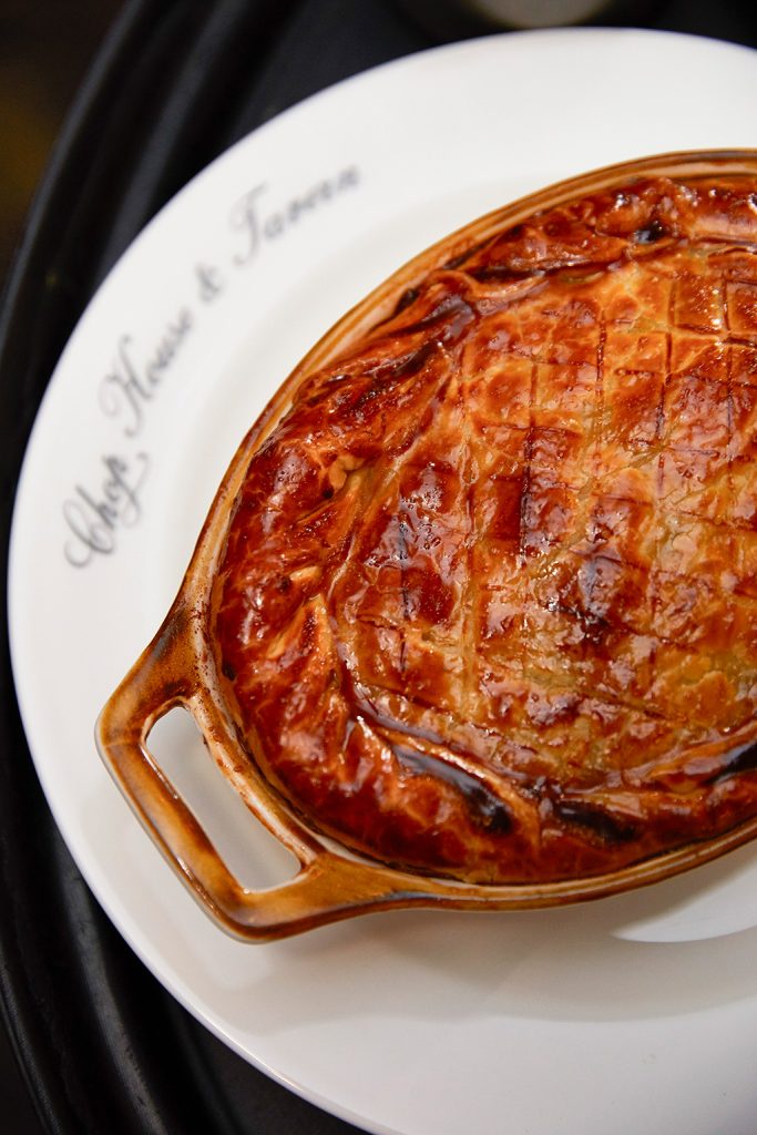 things-to-do-in-london-near-liverpool-street-station-chophouse-tavern