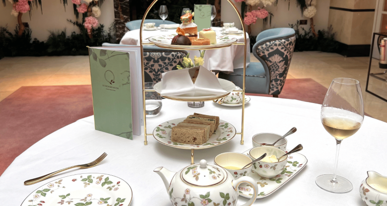 uk-vs-usa-what-the-british-do-better-sunny-in-london-afternoon-tea