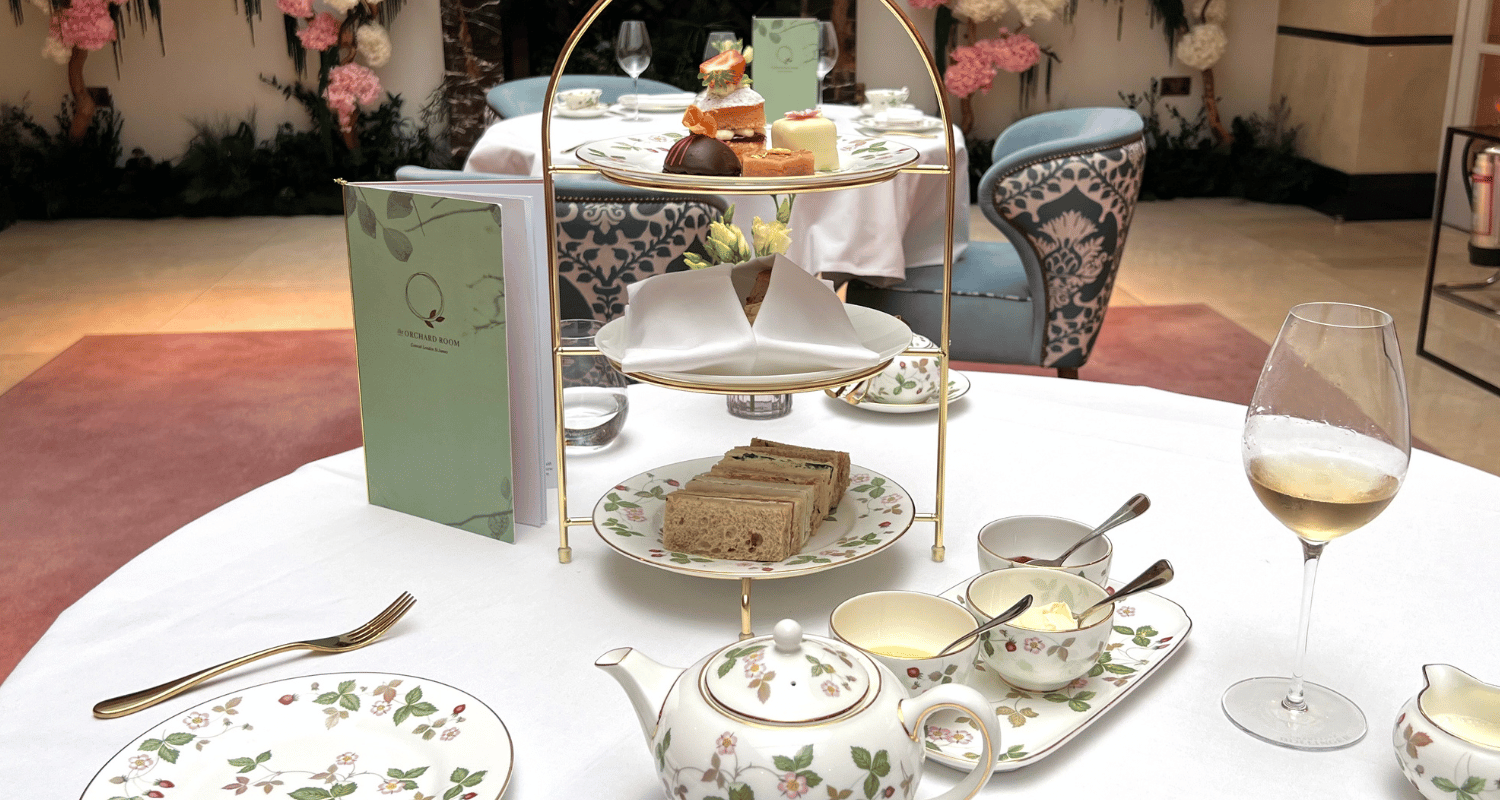 uk-vs-usa-what-the-british-do-better-sunny-in-london-afternoon-tea