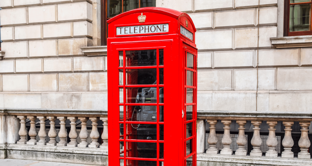 uk-vs-usa-what-the-british-do-better-sunny-in-london-telephone-box