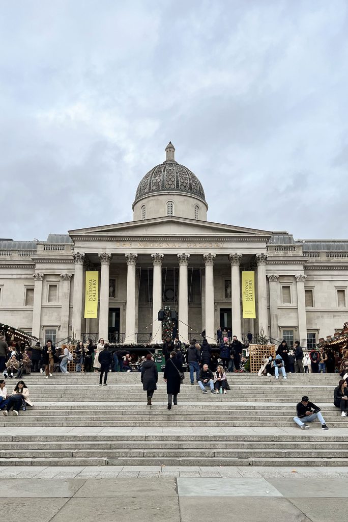 free-london-itinerary-trafalgar-square-sunnyinlondon