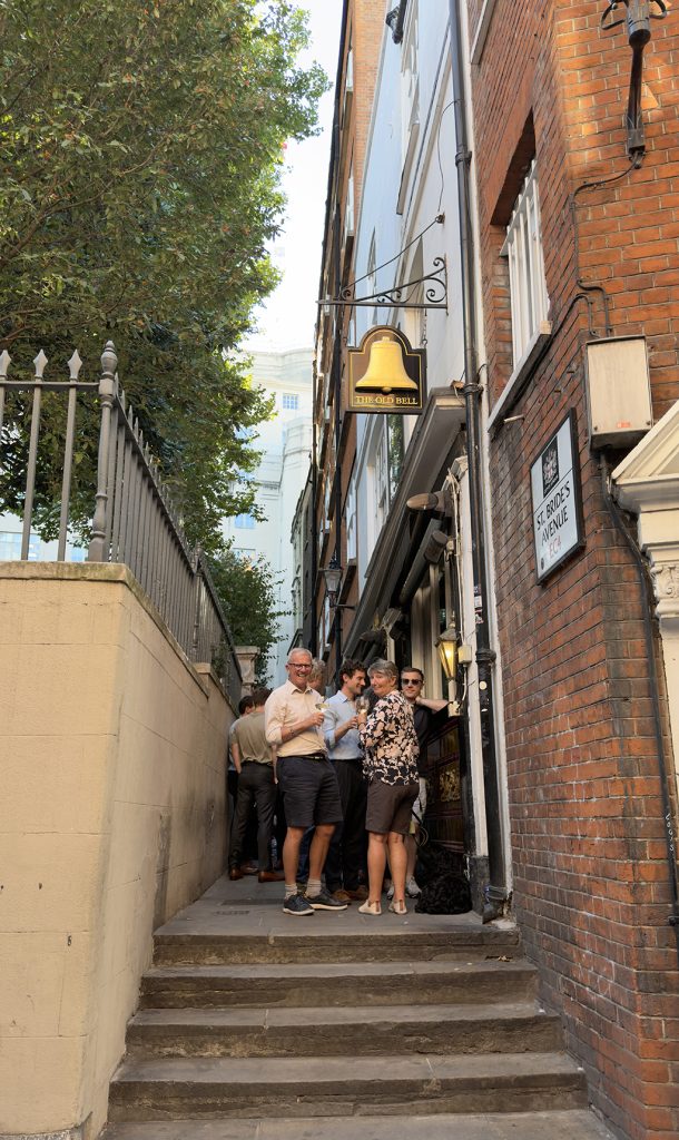 london-pub-food-tour-the-old-bell-pub-tour
