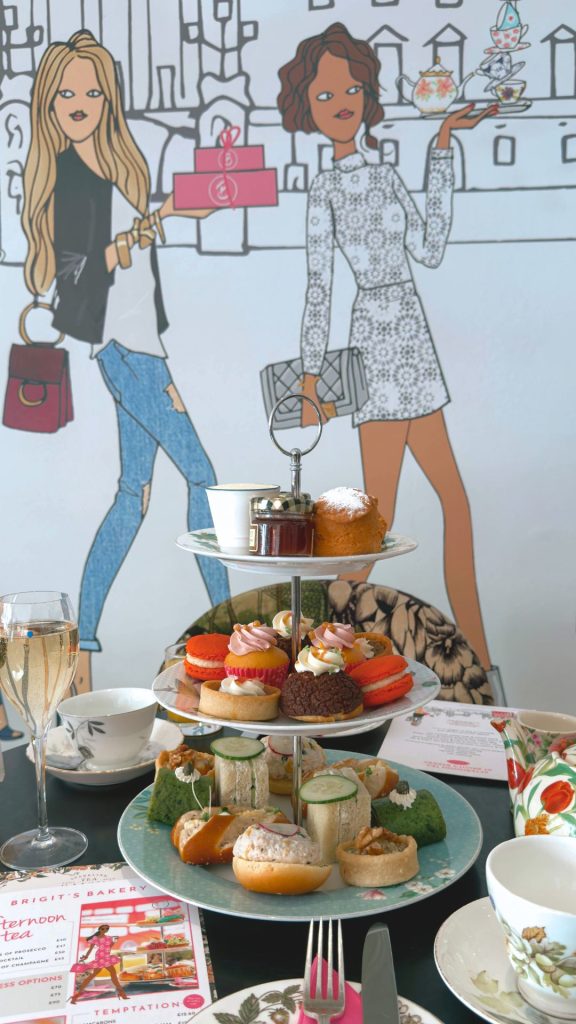 brigits-bakery-afternoon-tea-bus-tours-in-london